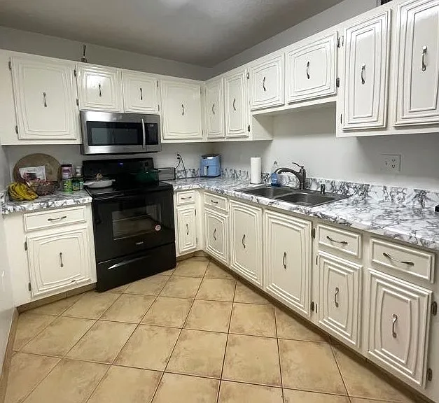 475-2711 N Halifax Ave #1 — Photo 3