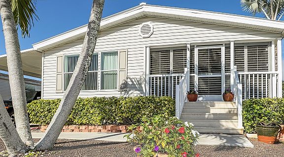 5th image of 651 SW 117th Way #1-6-PL