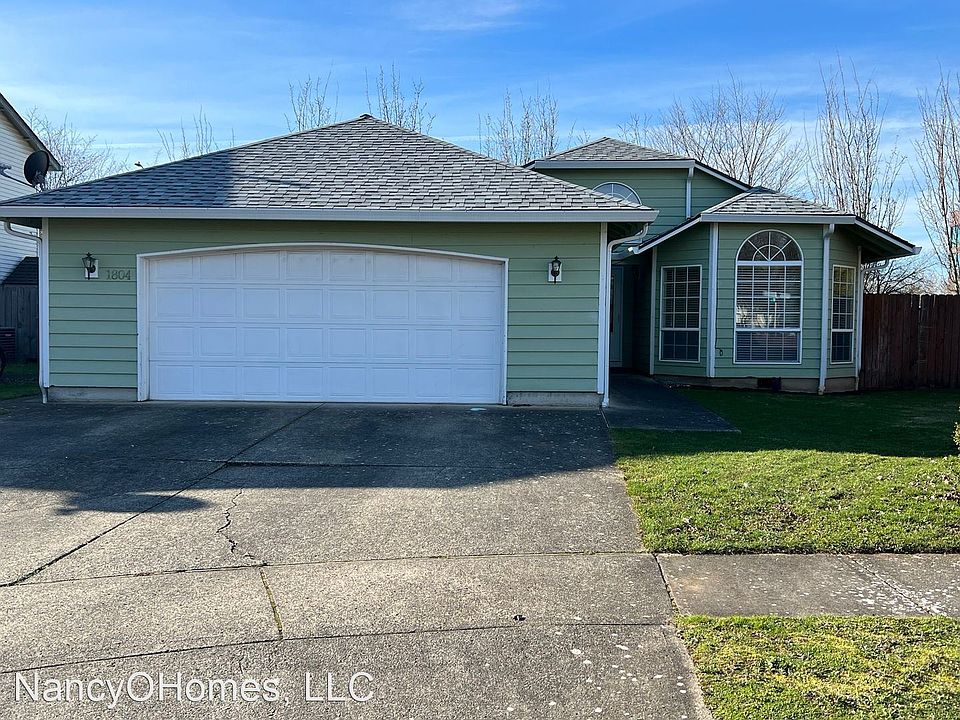 1st image of 1804 SE 168th Ave