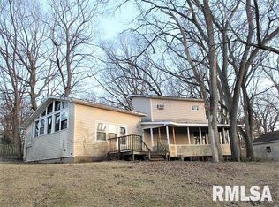 710 N Chicago St, East Peoria, IL 61611