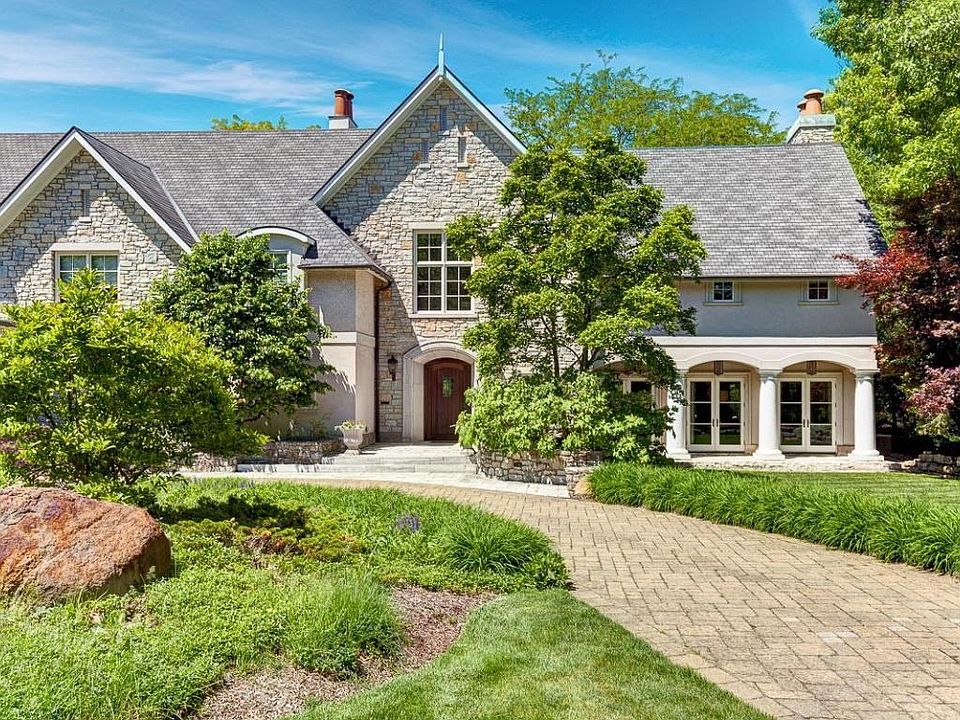 2700 Crafton Park, Columbus, OH 43221 Zillow