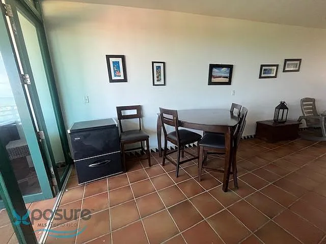 3 bed, 3.0 bath, 1881 sqft, $3,500 — Photo 4