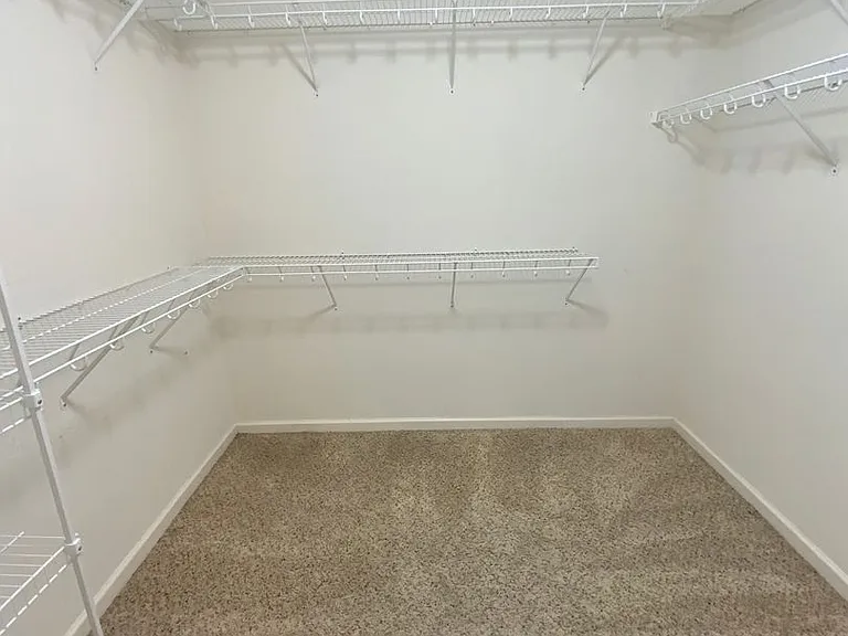 1365 Worthington Dr — Photo 13