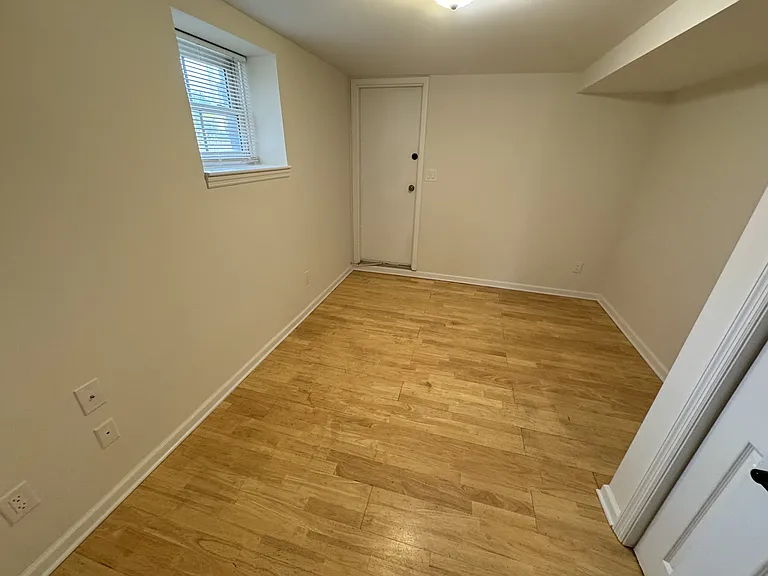 24 Vassar St #B — Photo 10