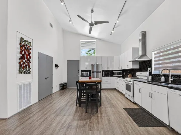 7817 Easton St, Houston, TX 77017