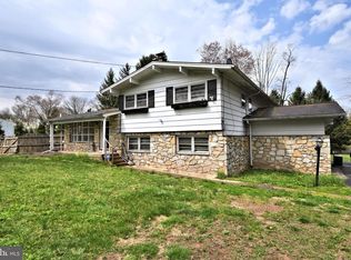 1015 S Park Ave, Norristown, PA 19403