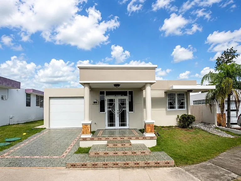 518 Calle Wito Morales Estancias Del Golf Clb — Photo 1