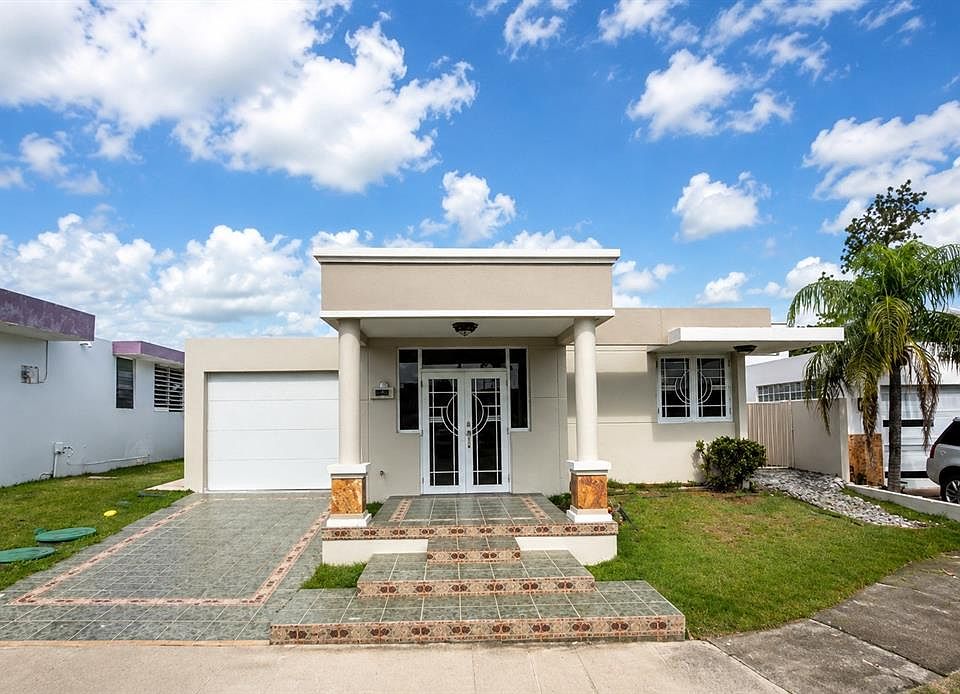 1st image of 518 Calle Wito Morales Estancias Del Golf Clb