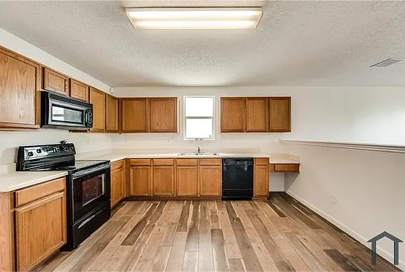 9129 Riding Stable Ln — Photo 17