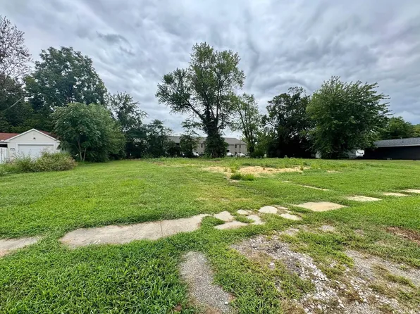 610 E Emerson St, Princeton, IN 47670