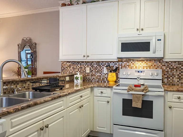 80 Surfview Dr #523 — Photo 7