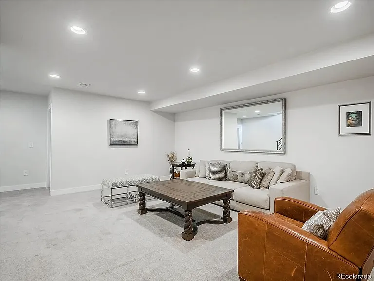 41 Harrison St — Photo 31