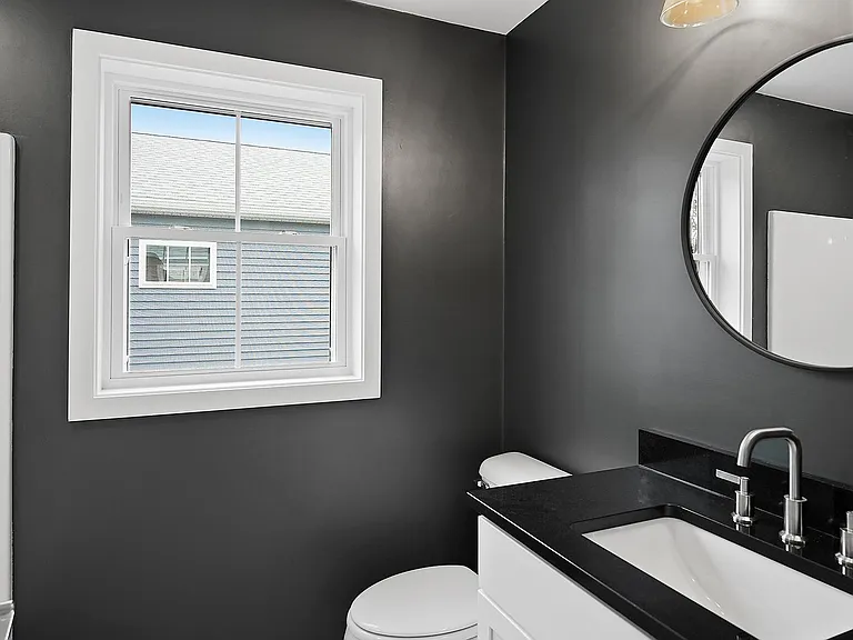 129 Graystone St — Photo 21