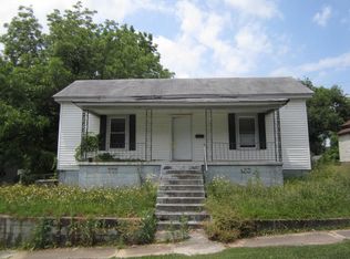 42 Evans St, Whitmire, SC 29178