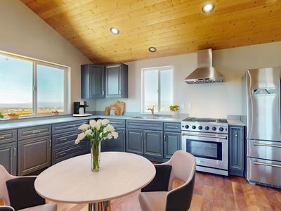 152 Camino Cerro Chato, Cerrillos, NM, 87010