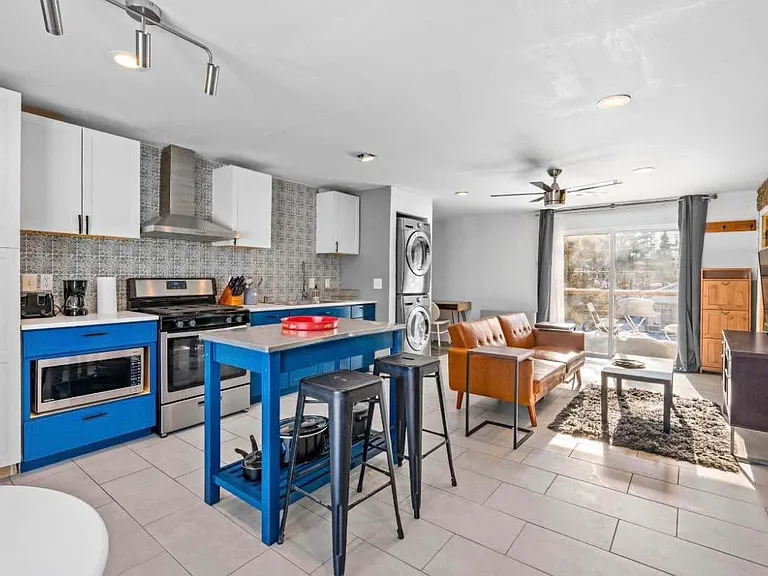 8 Thomas St #2A — Photo 12