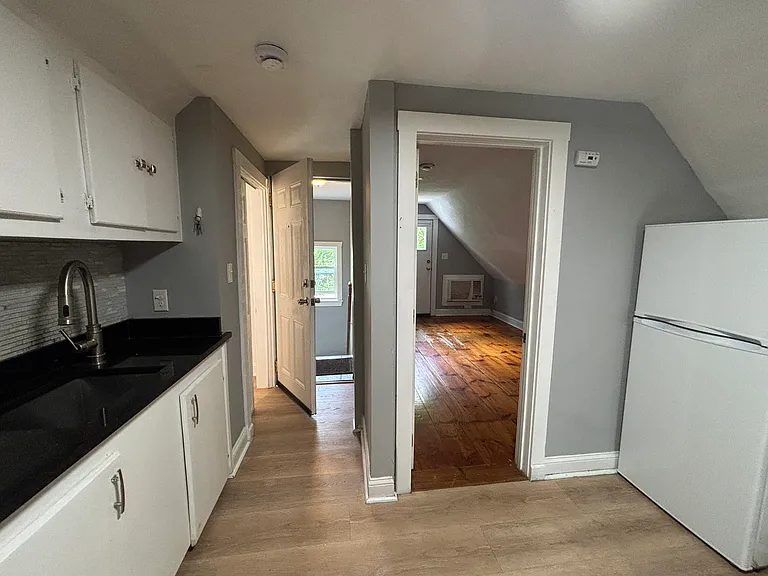 134 Highland St #3 — Photo 6