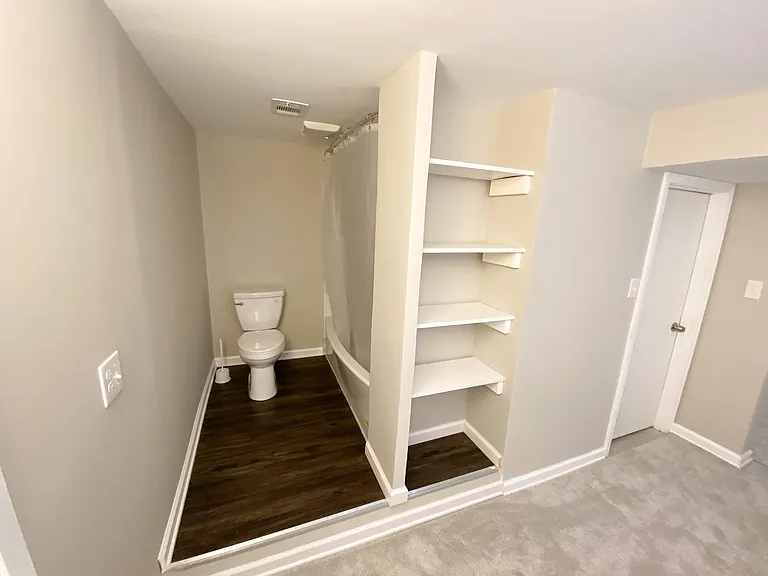 872 Summerville Dr — Photo 19