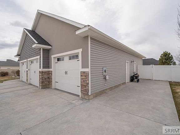 5th image of 5270 Pahala Dr