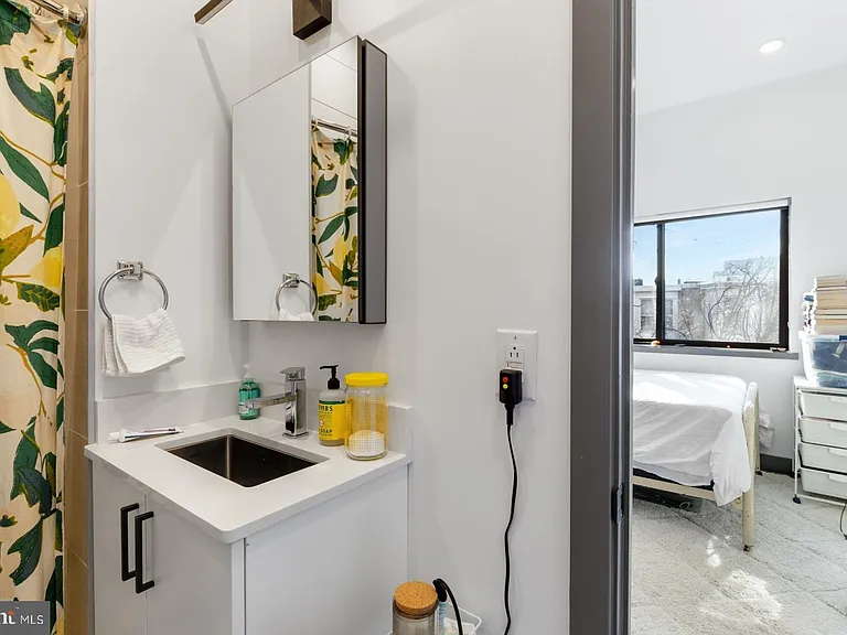 1935 E Hazzard St #203 — Photo 12