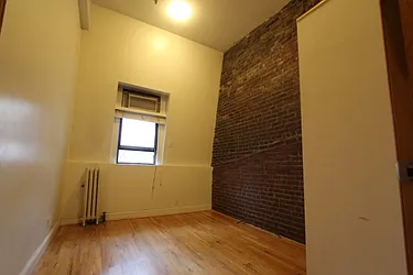 Rented by Natural Habitat Realty