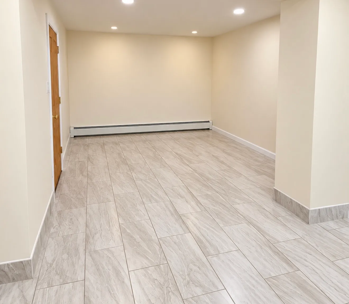 3 bed, $3,000 — Photo 2