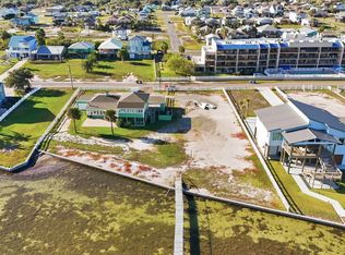 1108/1024 S Water St, Rockport, TX 78382