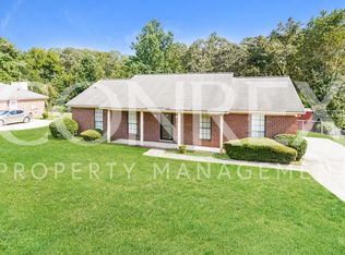 3857 Crest Dr, Hephzibah, GA 30815