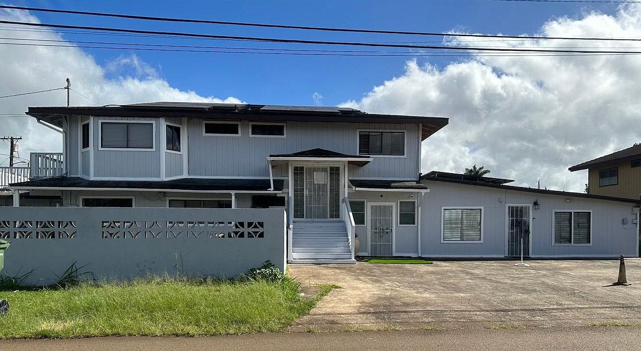 1102 Ihiihi Ave #B, Wahiawa, HI 96786 | Zillow