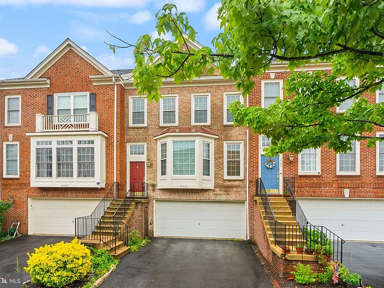 42685 Rolling Rock Sq — Photo 58