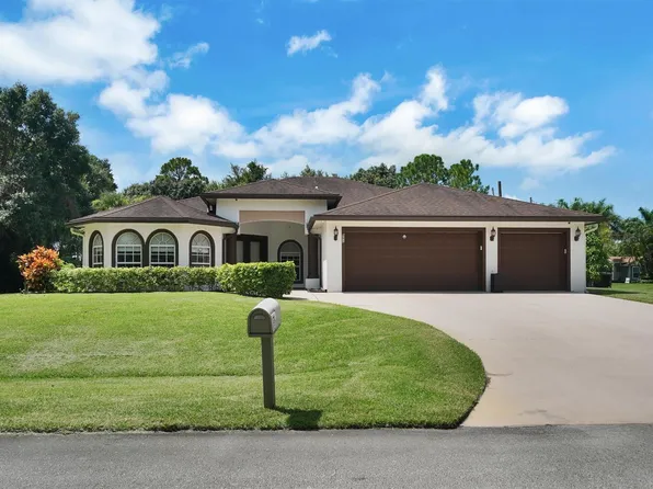 992 SW Haleyberry Avenue, Port St Lucie, FL 34953