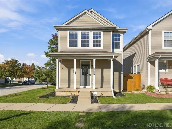 2113 Union Mill Dr, Aurora, IL 60503