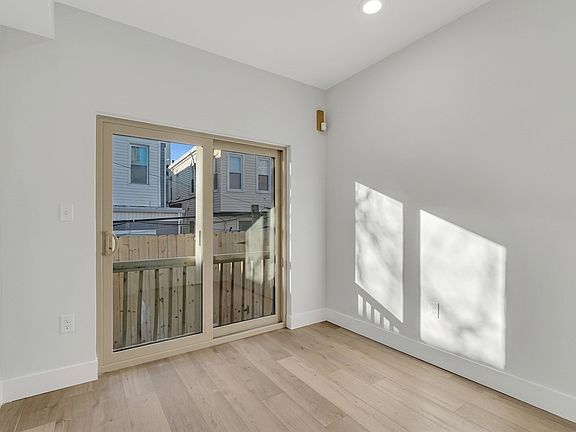 2nd image of 3258 N 13th St #C