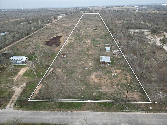 2nd image of 194A McDowell Rd