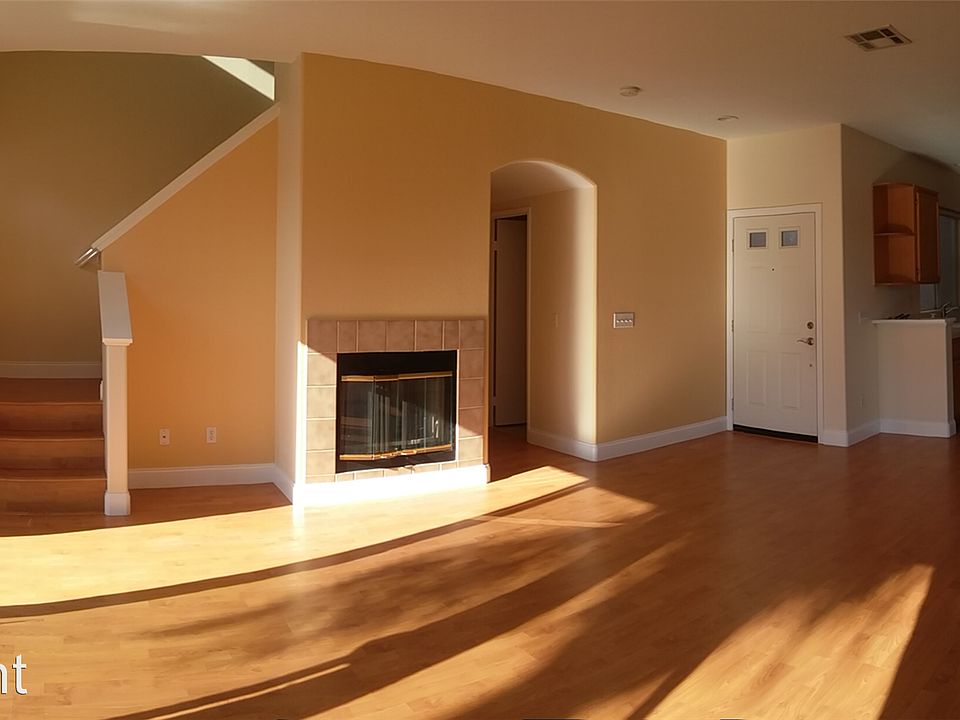 1st image of 10922 Ivy Hill Dr Unit 6