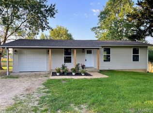 1671 Elmont Rd, Sullivan, MO 63080