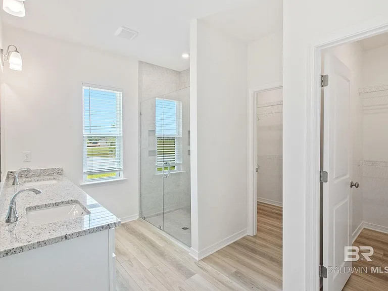 23828 Dominus Dr — Photo 34