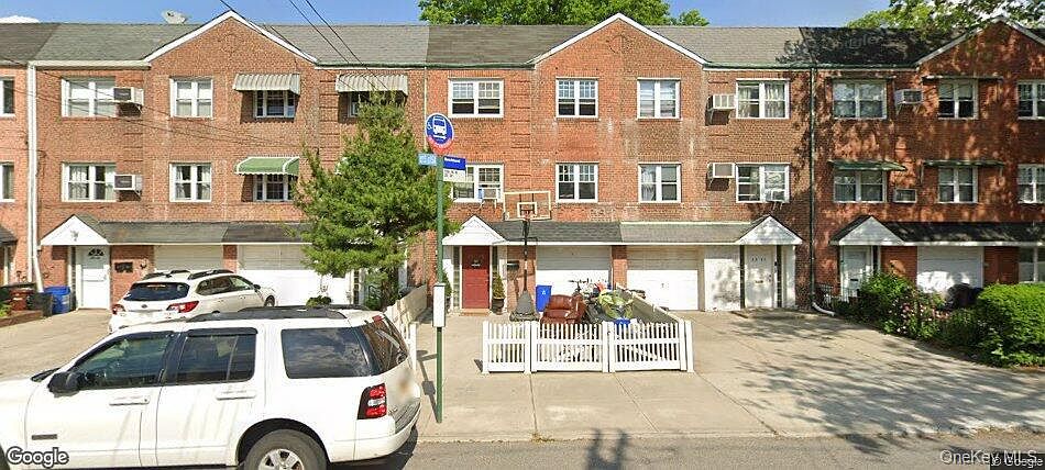 1st image of 2515 150th Street