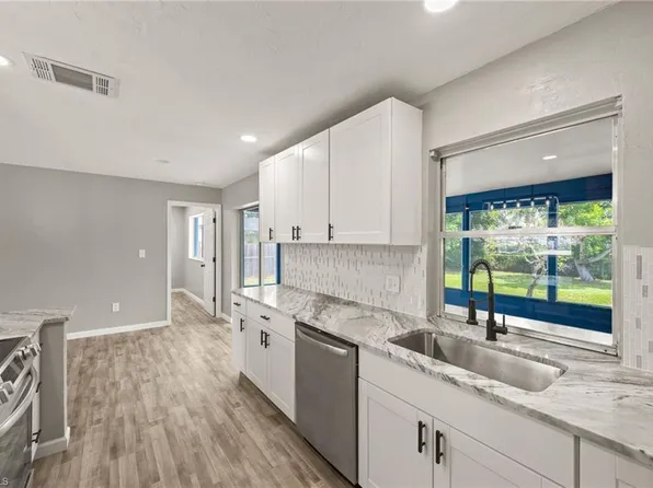 19065 Dogwood RD, FORT MYERS, FL 33967