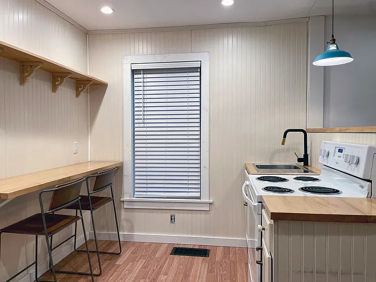 21 Pine St #1 — Photo 13