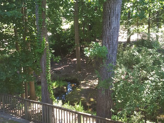 5th image of 2235 Locksley Woods Dr APT H