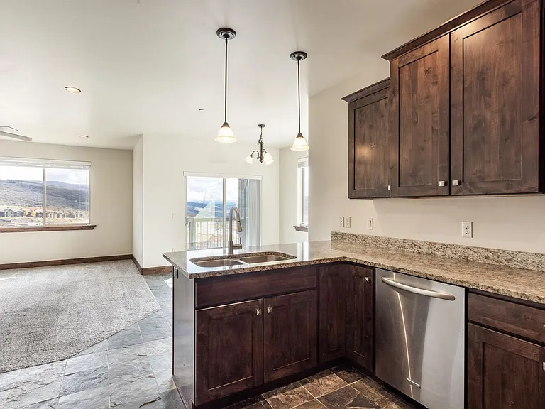 1291 W Black Rock Trl #2I — Photo 6