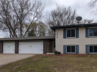 1870 Jade Ln, Eagan, MN 55122