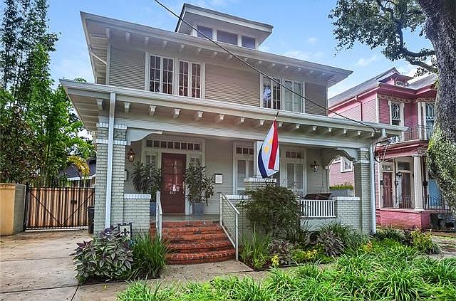 1st image of 822 N Carrollton Ave