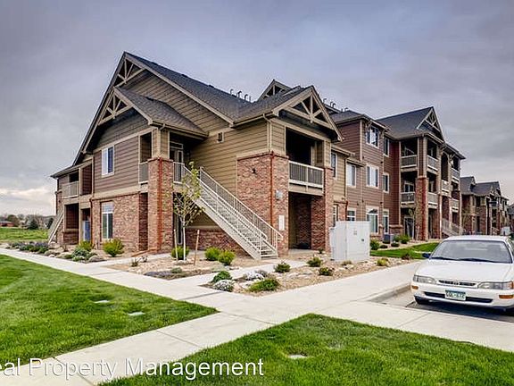 3rd image of 804 Summer Hawk Dr Unit 8101