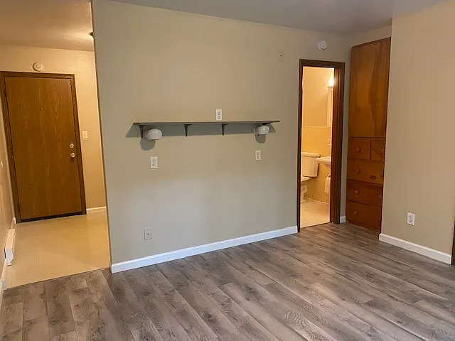 Westwood Apartments — Photo 19