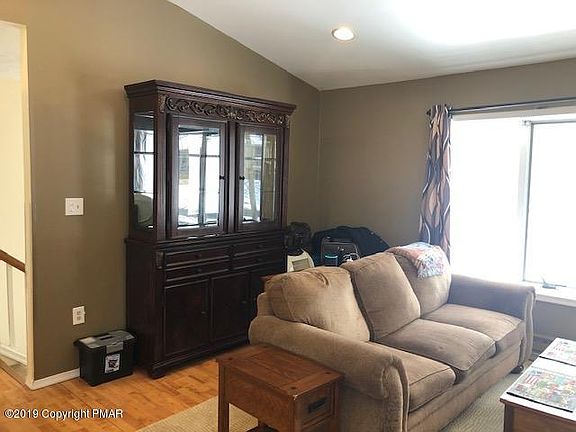 5th image of 1134 Belaire Dr