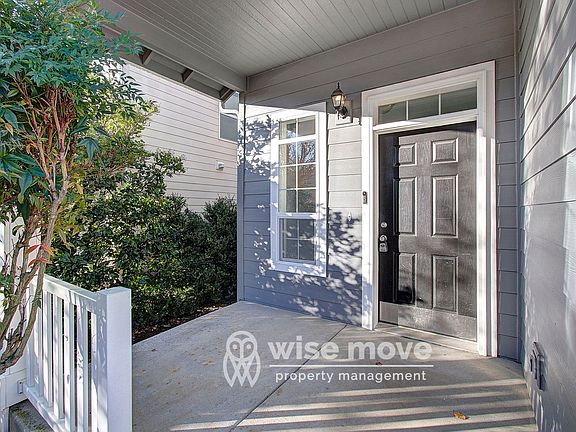 2nd image of 15100 NE 1st Ave