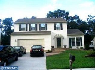 120 Orlando Dr, Sicklerville, NJ 08081