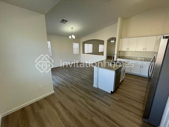 5th image of 8506 W Pioneer St